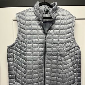 North face eco ball vest! New!